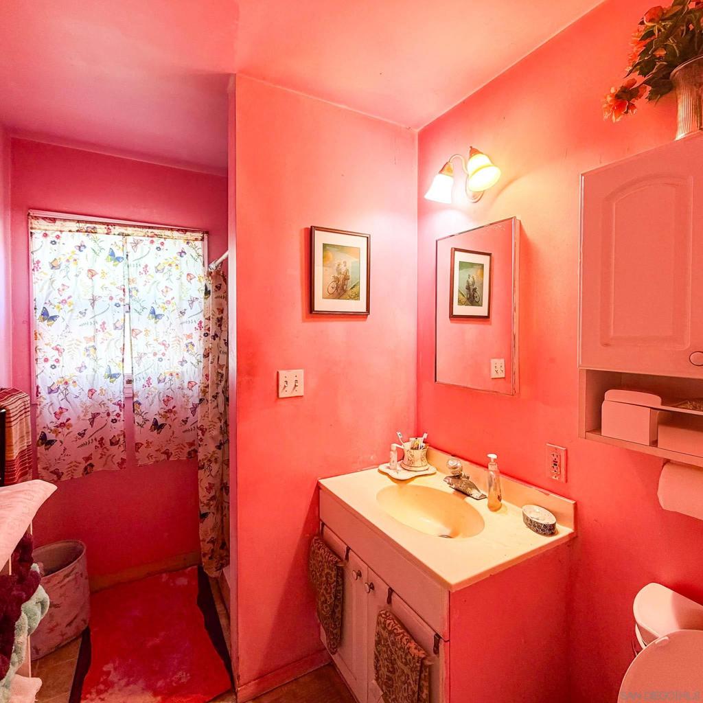 4370 Lynndale Ln Property Photo 27