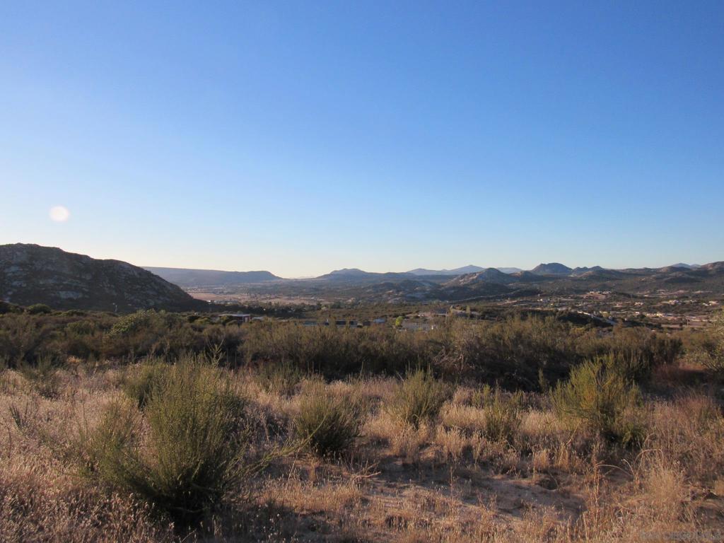 1127 Calle Loreto Property Photo 4