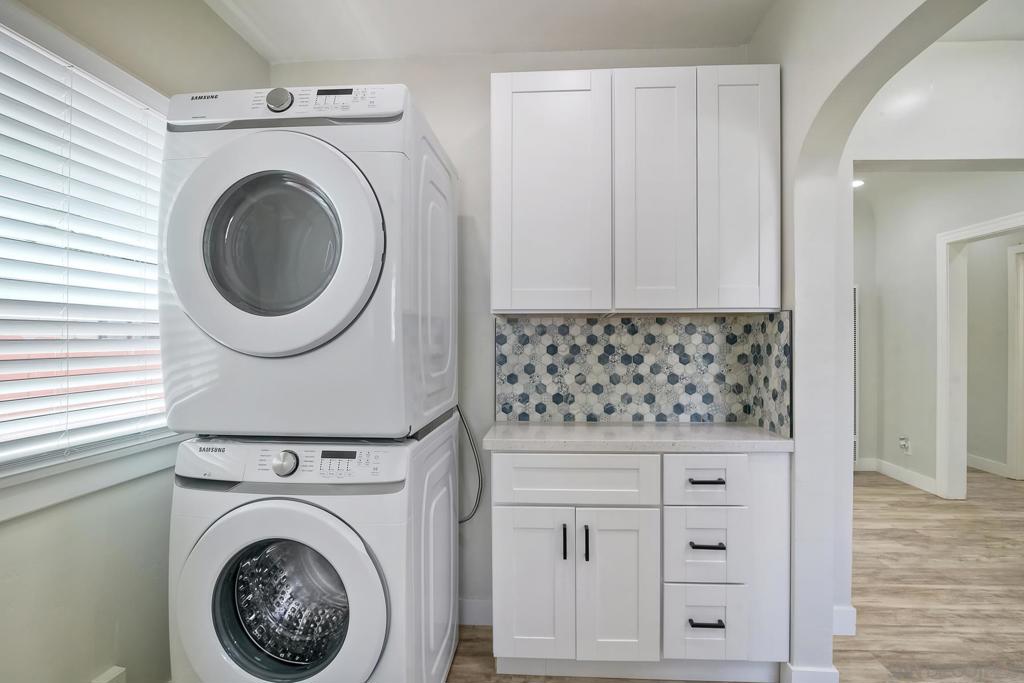 4685 Hamilton Street Property Photo 24