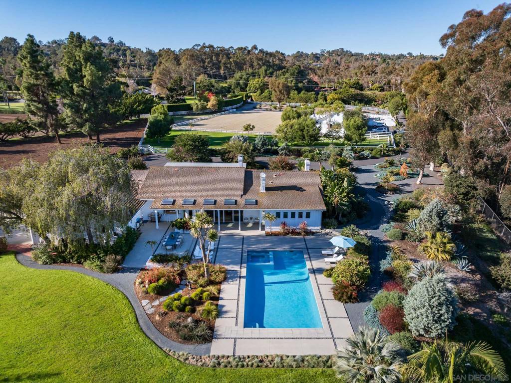 16039 Via Del Alba Property Photo 1