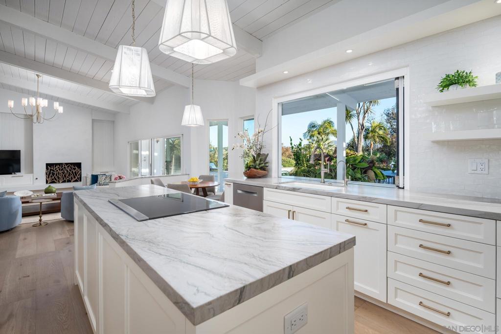 16039 Via Del Alba Property Photo 13