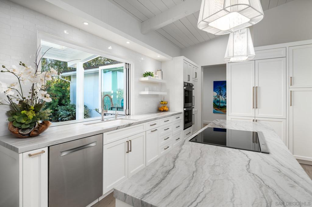 16039 Via Del Alba Property Photo 14