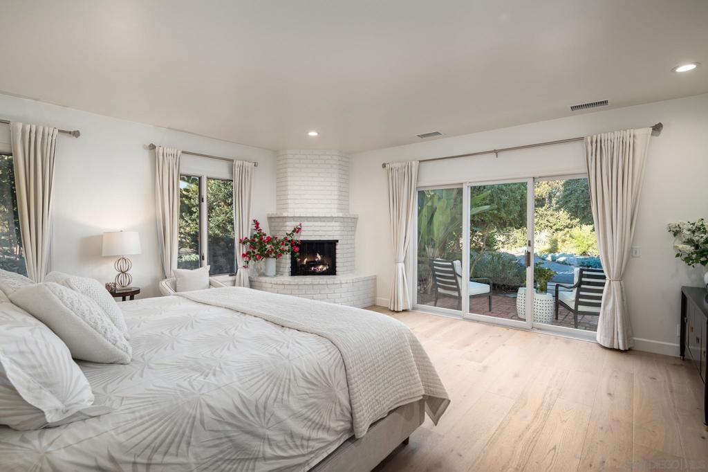 16039 Via Del Alba Property Photo 29