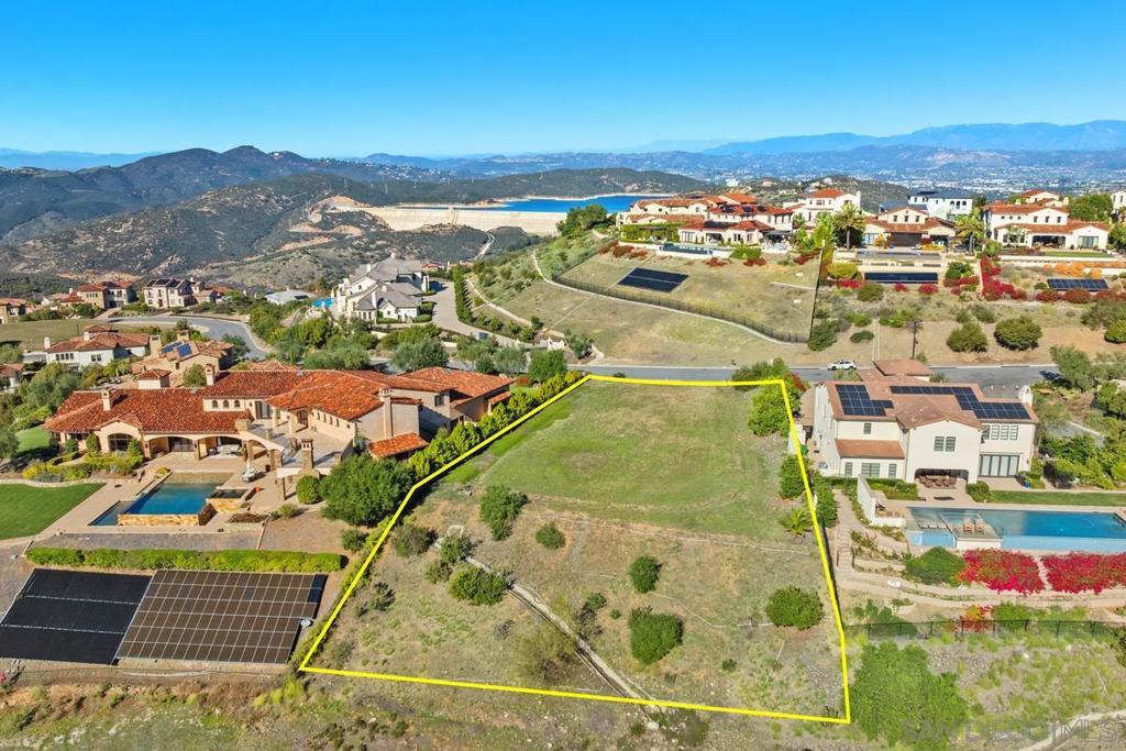 8737 Via Rancho Cielo Property Photo 7