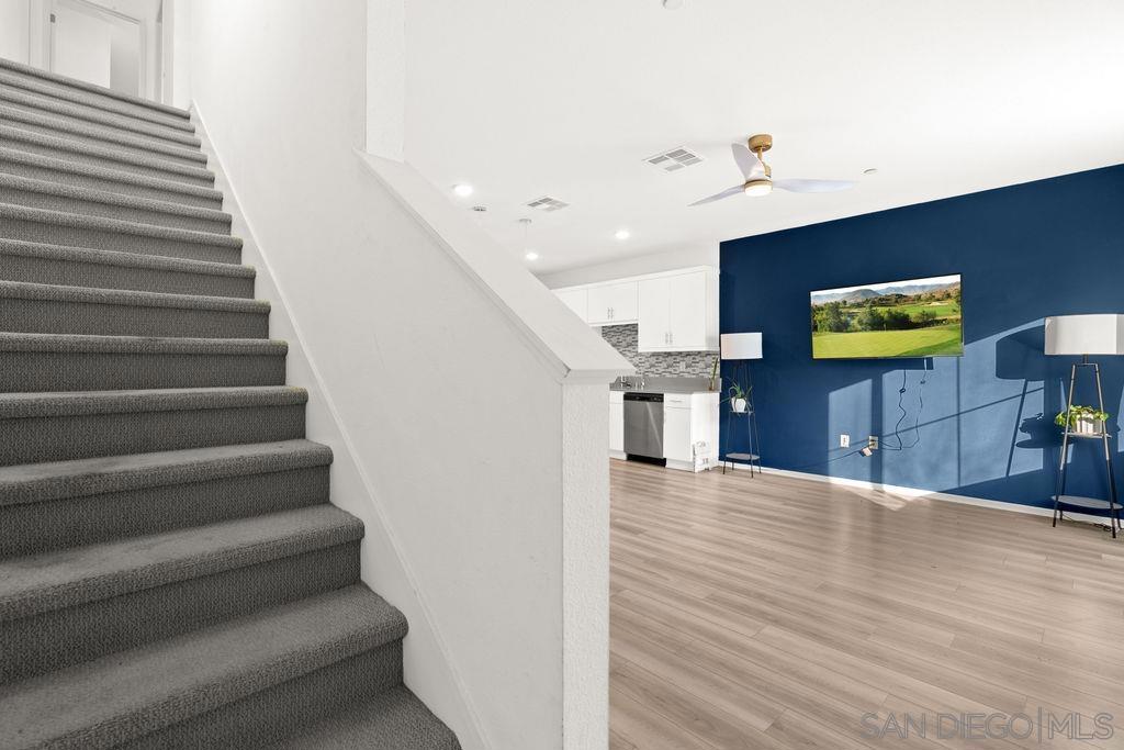 347 Sweet Pl Property Photo 15