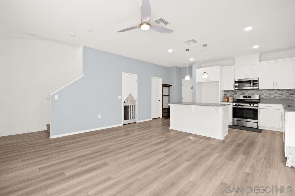 347 Sweet Pl Property Photo 16