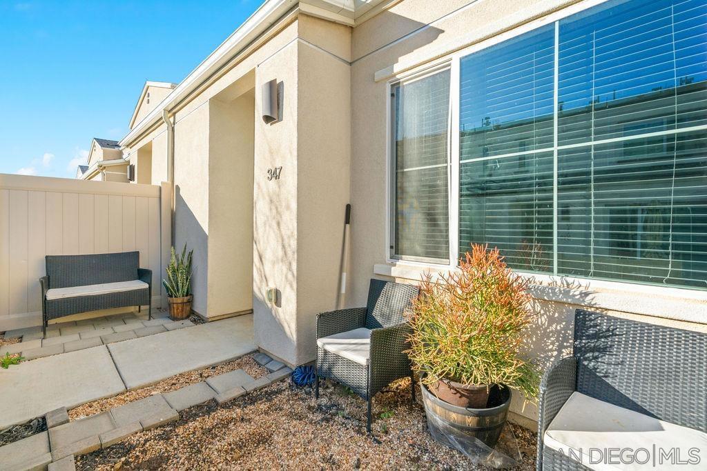 347 Sweet Pl Property Photo 27