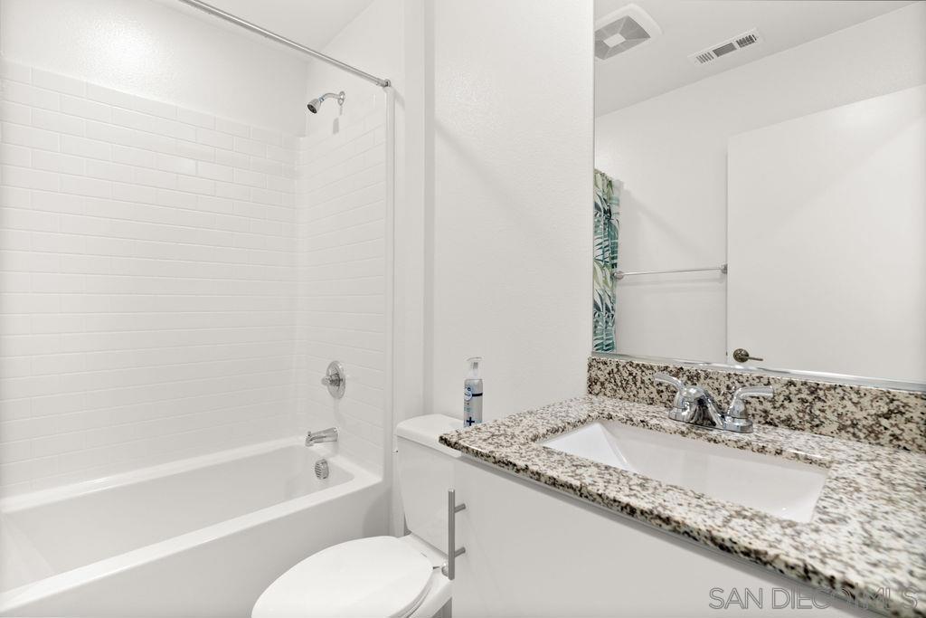 347 Sweet Pl Property Photo 34