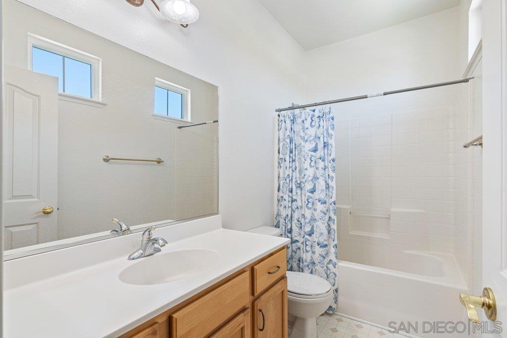 45256 Chateau Court Property Photo 15