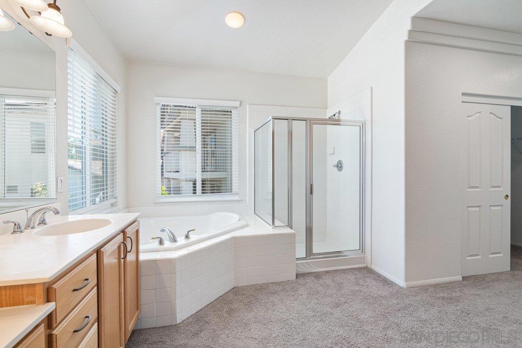 45256 Chateau Court Property Photo 23