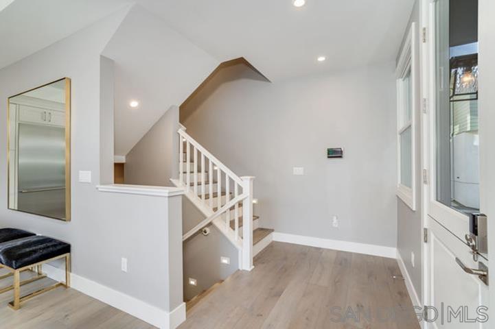 710 E Avenue Property Photo 25