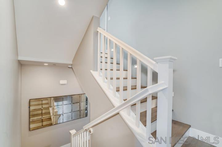 710 E Avenue Property Photo 29