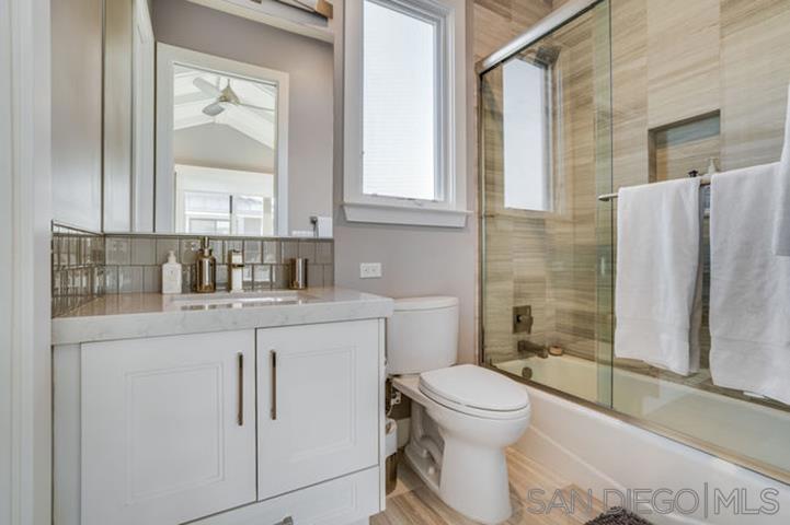 710 E Avenue Property Photo 42