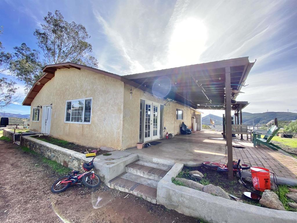 17939 Highway 94 Property Photo 1