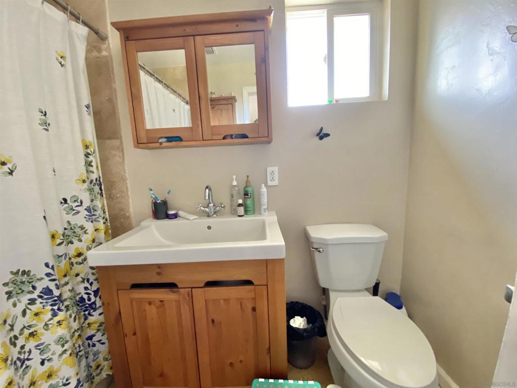 17939 Highway 94 Property Photo 8
