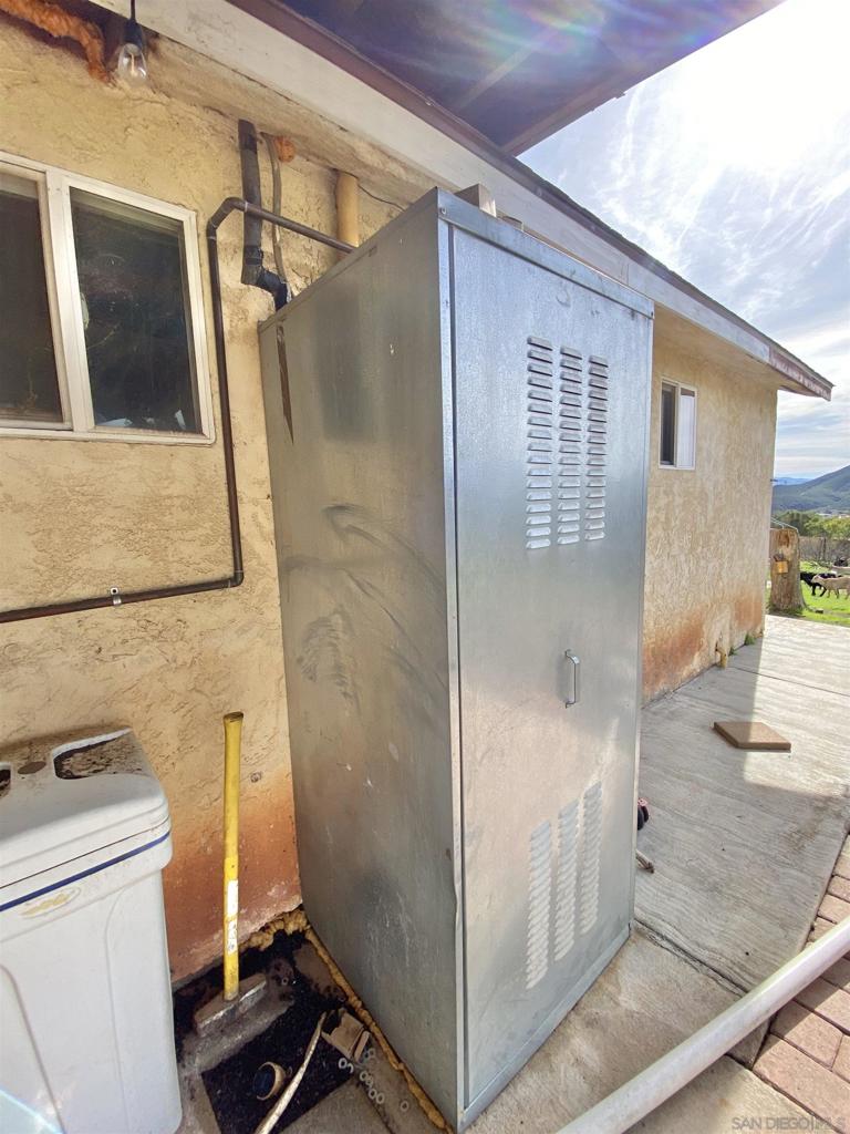 17939 Highway 94 Property Photo 20