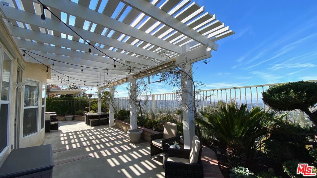 11061 Tamberly Lane Property Photo 32