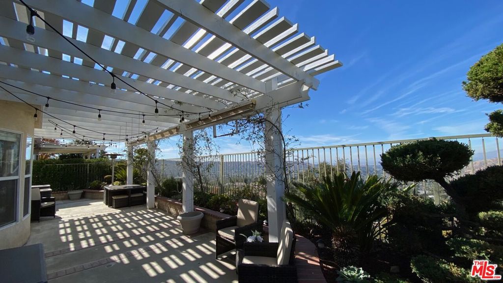 11061 Tamberly Lane Property Photo 33
