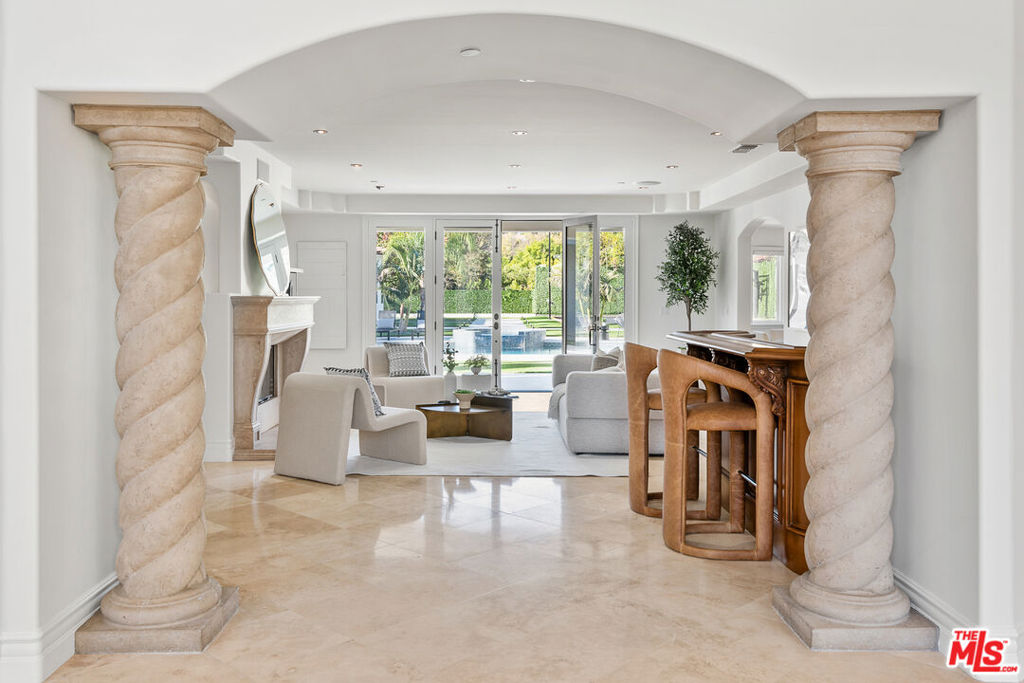 5349 Aura Avenue Property Photo 15