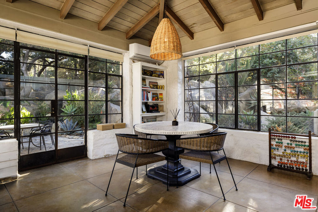 700 Mission Canyon Road Property Photo 25