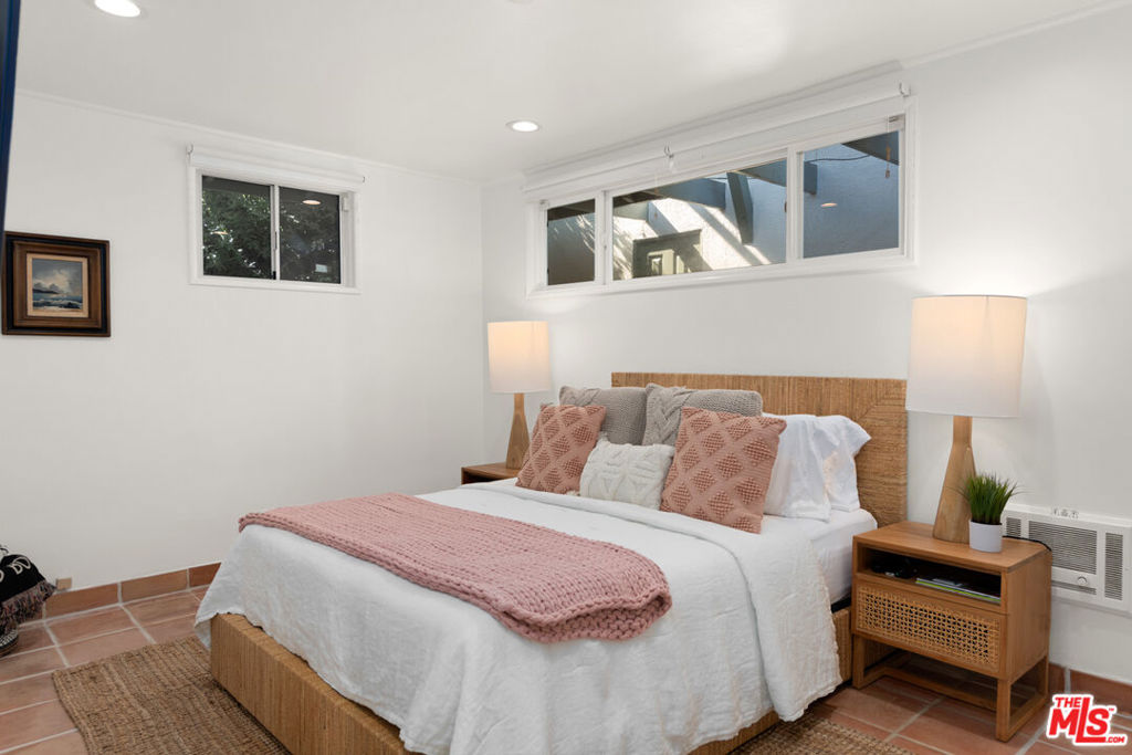 31562 Broad Beach Road Property Photo 19