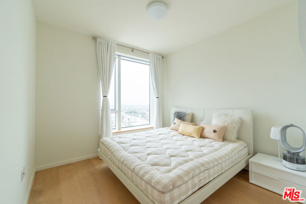 889 Francisco Street 1903 Property Photo 10