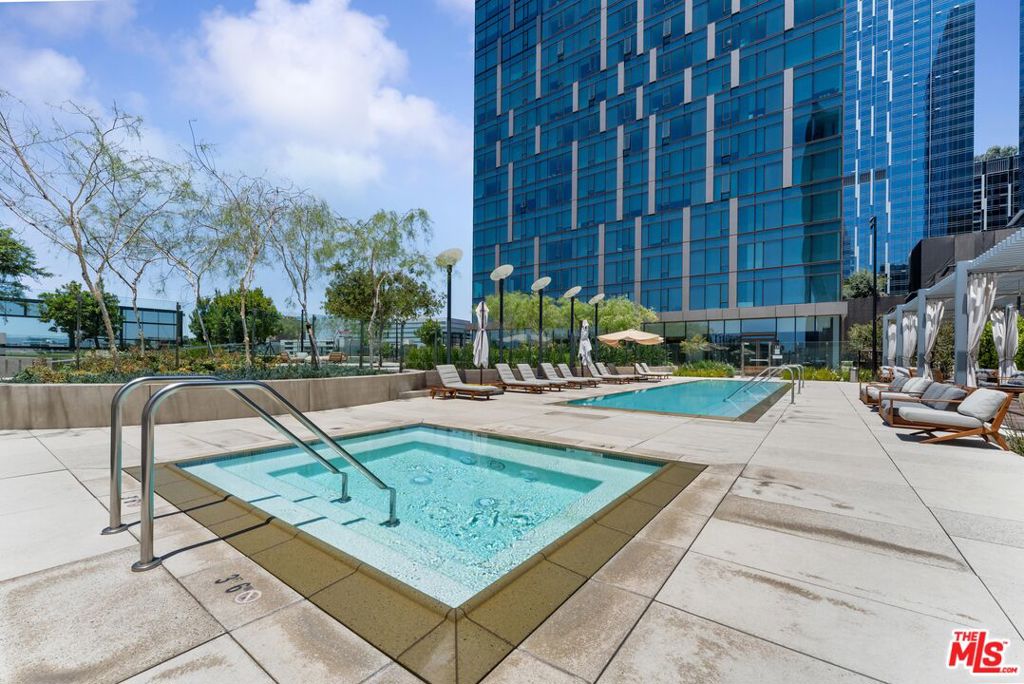 889 Francisco Street 1903 Property Photo 21