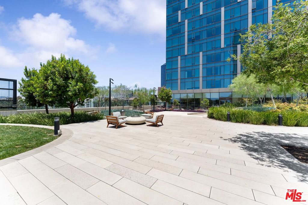 889 Francisco Street 1903 Property Photo 26