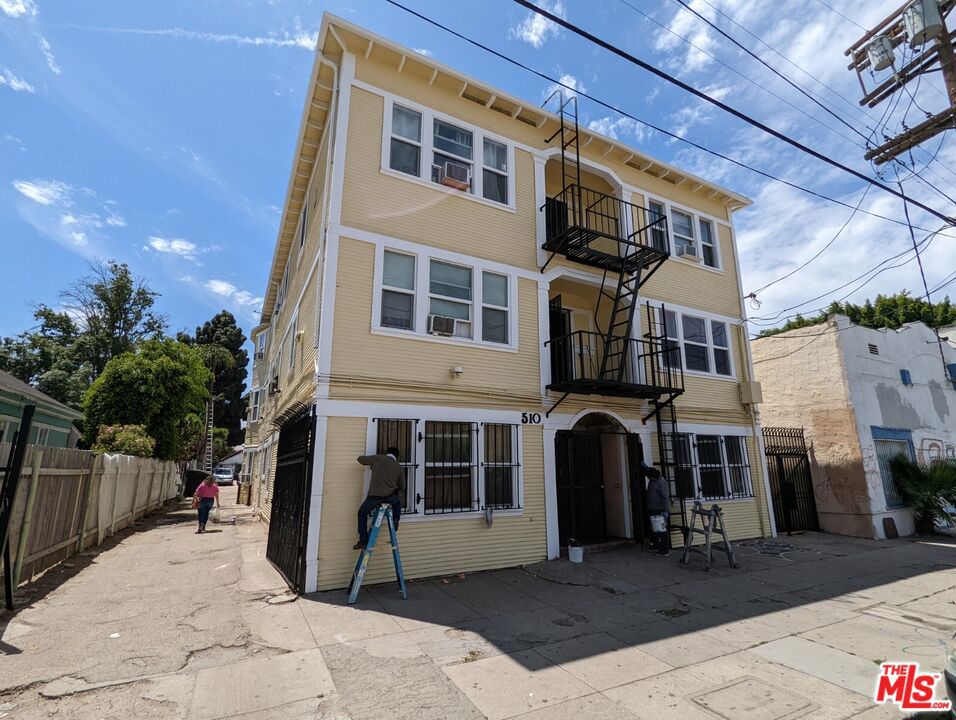 510 E 23rd Street Property Photo 1