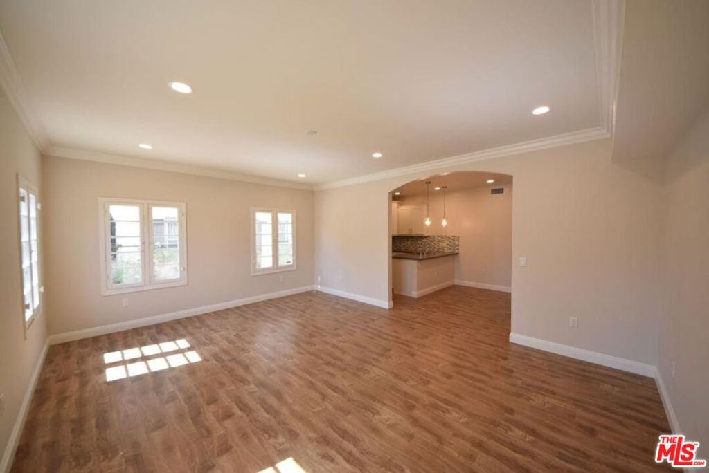 6261 W Olympic Boulevard Property Photo 10