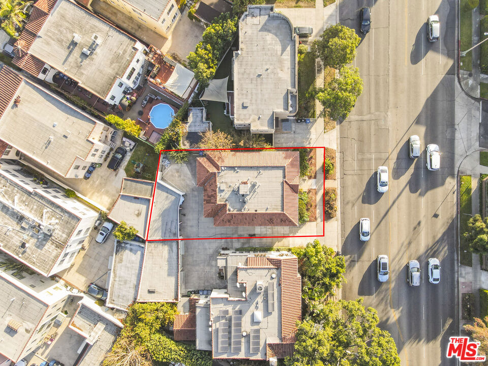 6261 W Olympic Boulevard Property Photo 18