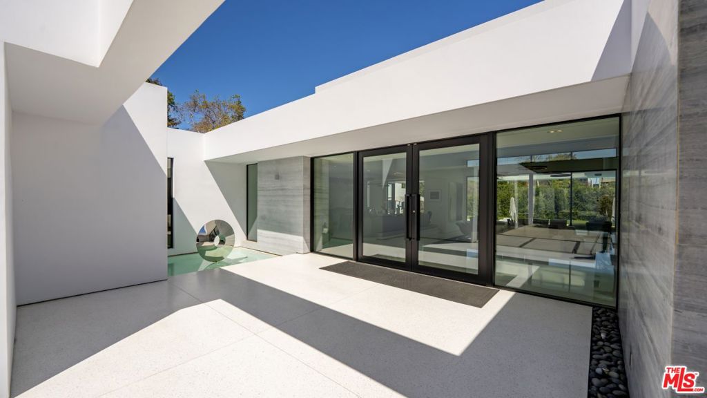 16032 Valley Vista Boulevard Property Photo 11