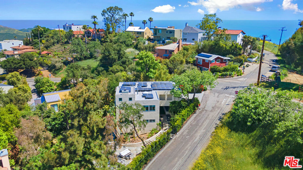 1876 Lookout Road Property Photo 43