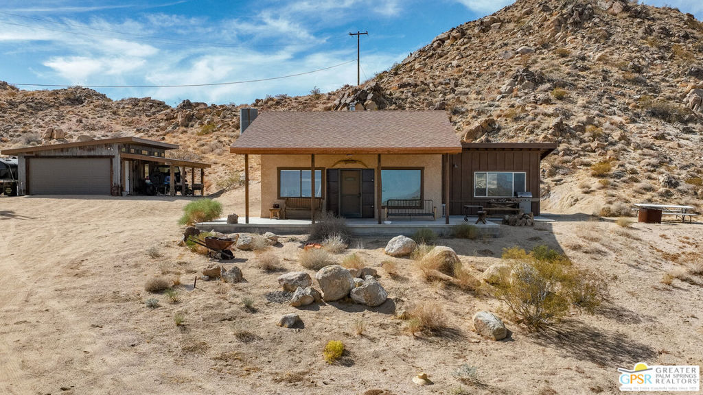 4650 Sizer Canyon Rd Property Photo 2