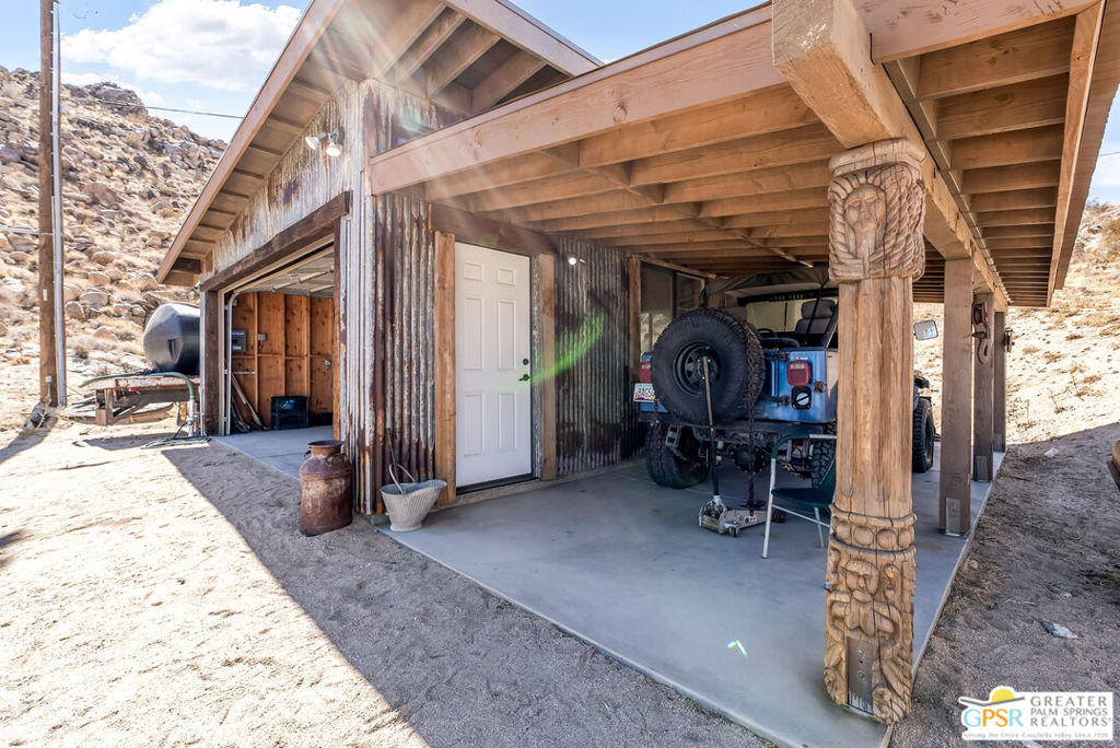 4650 Sizer Canyon Rd Property Photo 9