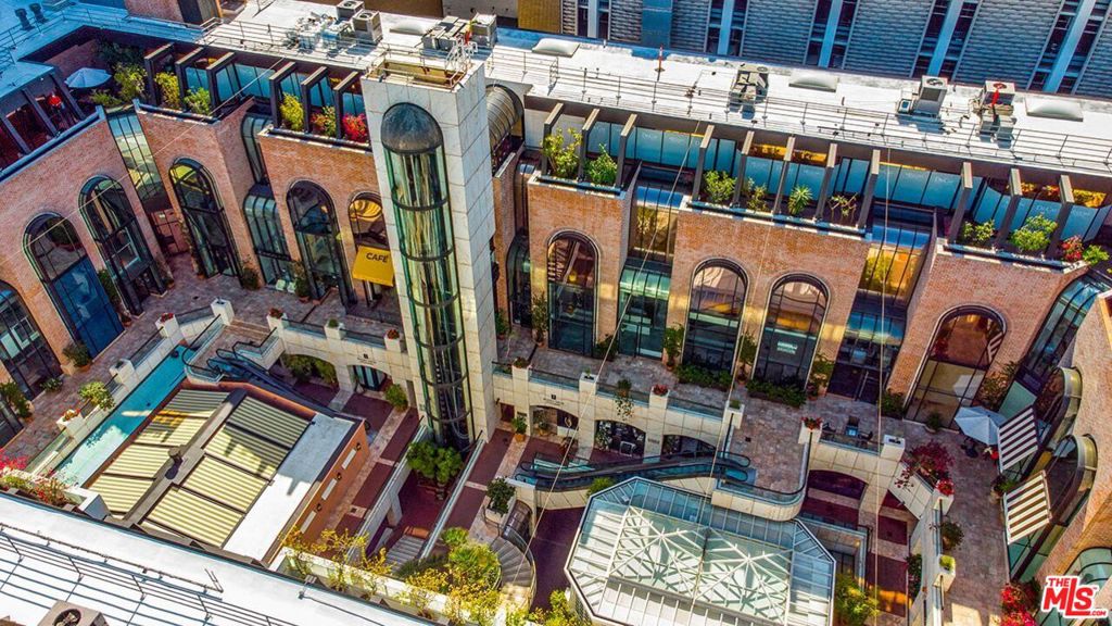 421 Rodeo Drive Pent 1&3 Property Photo 25