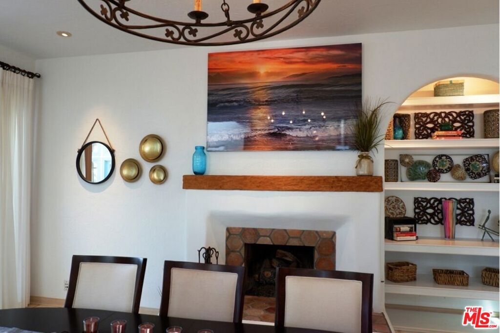 31663 Broad Beach Road Property Photo 16