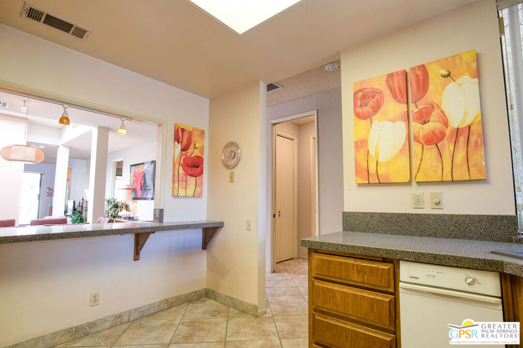 1455 E Amado Road Property Photo 26