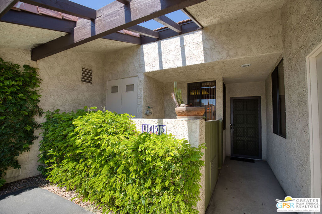 1455 E Amado Road Property Photo 31