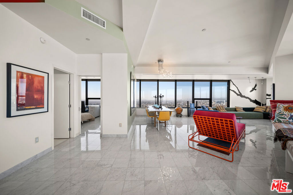 1100 Wilshire Boulevard 2902 Property Photo 5