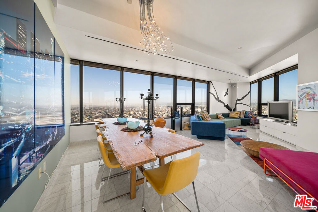 1100 Wilshire Boulevard 2902 Property Photo 8