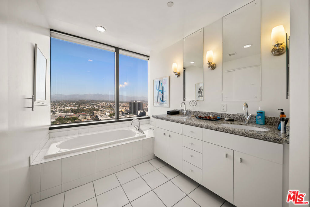 1100 Wilshire Boulevard 2902 Property Photo 18