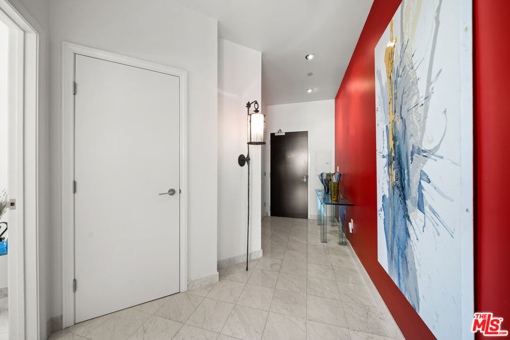 1100 Wilshire Boulevard 2902 Property Photo 29