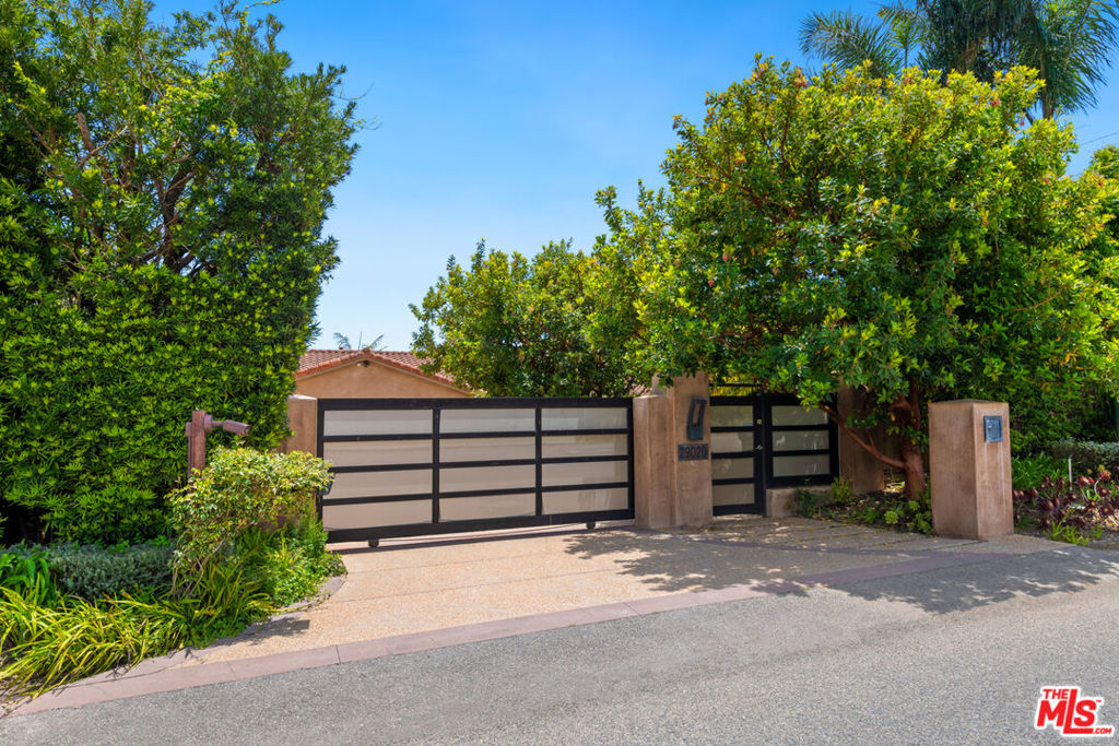 29020 Cliffside Drive Property Photo 46