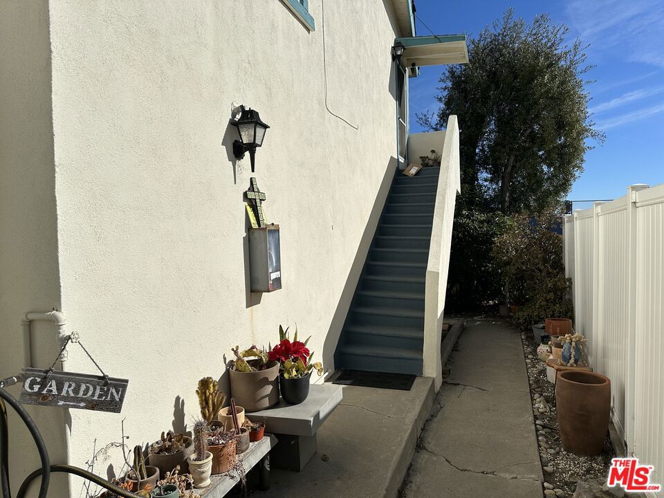 214 Avenida Aragon Property Photo 4