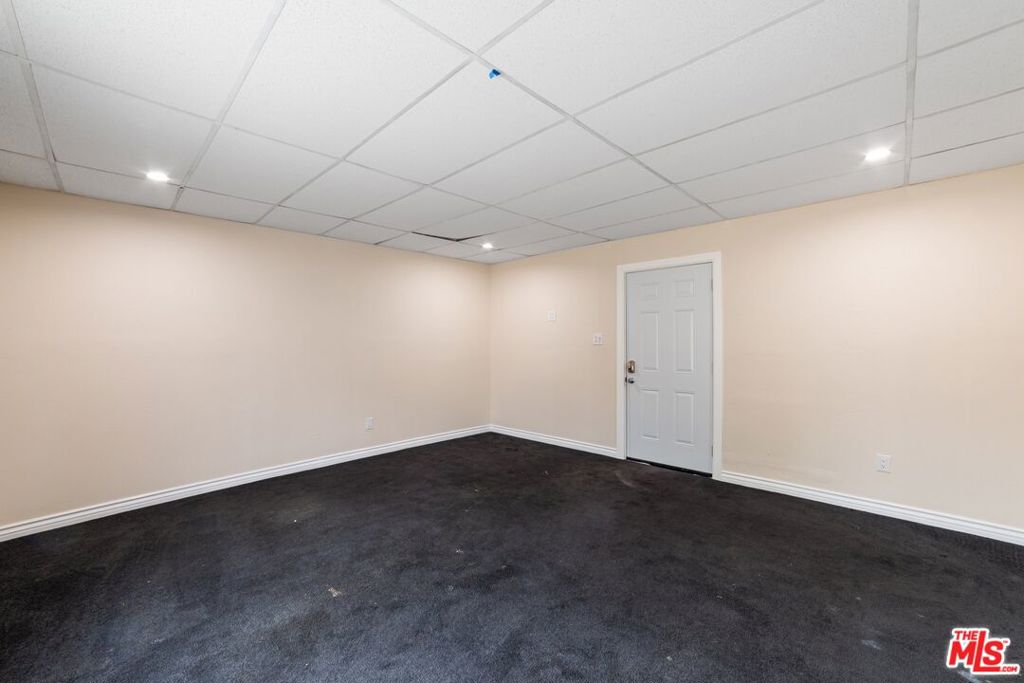 3307 N E Street Property Photo 20