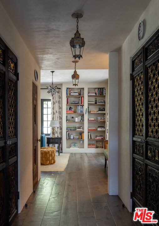 7929 Hollywood Boulevard Property Photo 15