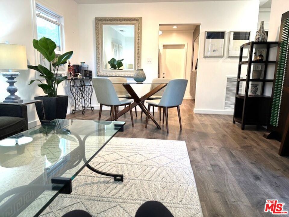 2429 Mckinley Avenue Property Photo 2