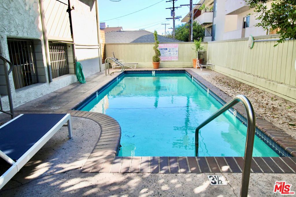 1825 Thayer Avenue Property Photo 37