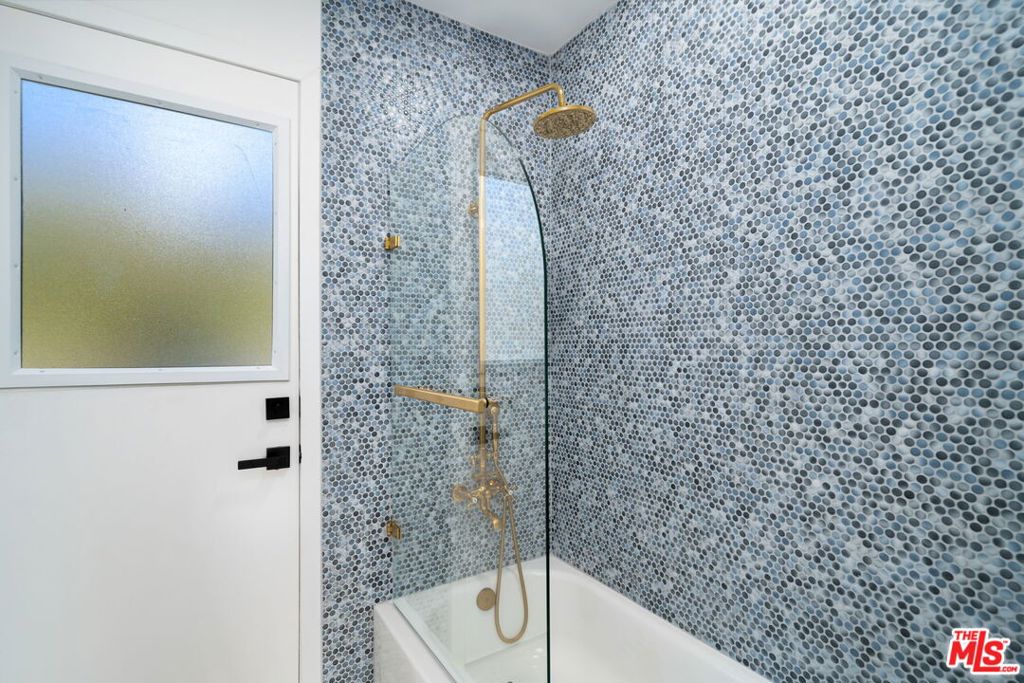 2660 N Farrell Drive Property Photo 38